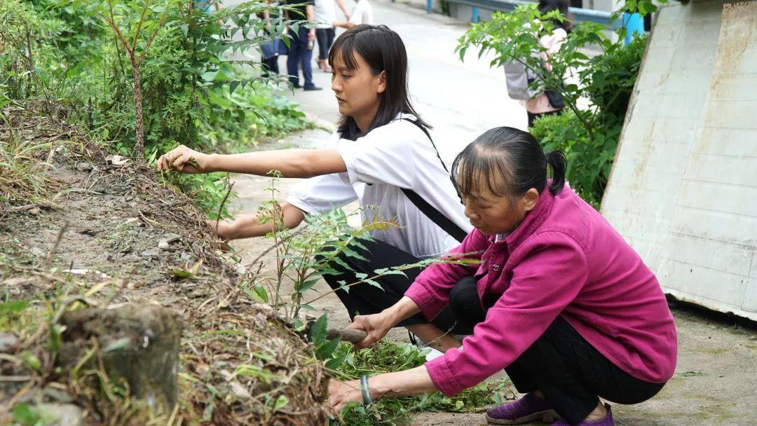 仁义村新领导引领繁荣和谐之路